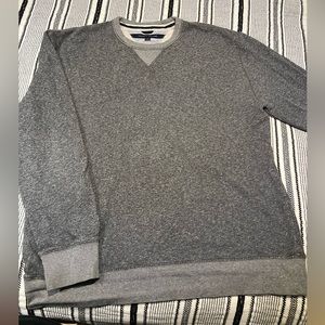 Authentic Tommy Hilfiger Heather Grey Sweater. Men’s XL.